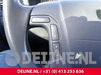 Volvo V-70 V70 (SW), Combi, 1999 / 2008 2.4 20V 140 picture 28