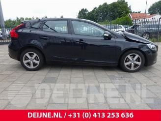 Volvo V-40 V40 (MV), Hatchback 5-drs, 2012 / 2019 1.6 D2 picture 8