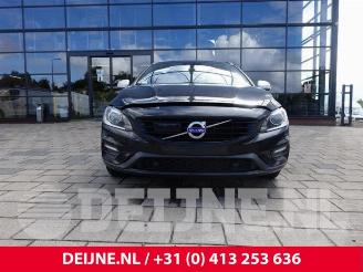 Volvo V-60 V60 I (FW/GW), Combi, 2010 / 2018 2.4 D6 20V AWD Twin Engine Plug-in Hybrid picture 2