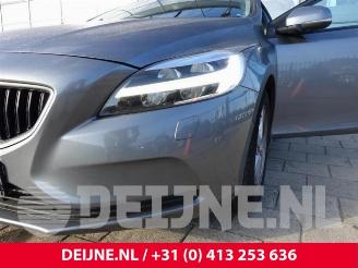 Volvo V-40 V40 (MV), Hatchback 5-drs, 2012 / 2019 2.0 D2 16V picture 13