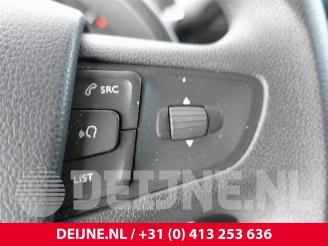 Peugeot Expert Expert (V1/VA/VB/VE/VF/VT/VY), Van, 2016 2.0 Blue HDi 180 16V picture 21