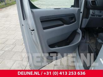 Peugeot Expert Expert (V1/VA/VB/VE/VF/VT/VY), Van, 2016 2.0 Blue HDi 180 16V picture 14