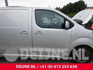 Peugeot Expert Expert (V1/VA/VB/VE/VF/VT/VY), Van, 2016 2.0 Blue HDi 180 16V picture 32
