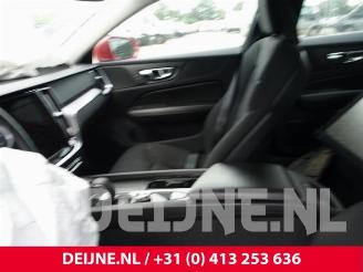 Volvo V-60 V60 II (ZW), Combi, 2018 2.0 B4 16V Mild Hybrid picture 16