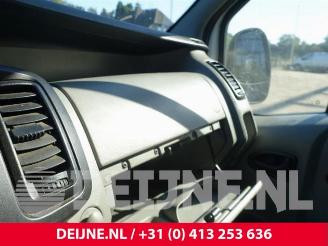 Renault Trafic Trafic New (FL), Van, 2001 / 2014 1.9 dCi 100 16V picture 22