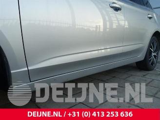 MG MG5  picture 11