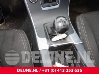 Volvo V-60 V60 I (FW/GW), Combi, 2010 / 2018 2.0 D3 20V picture 26