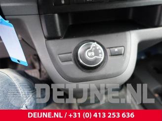 Peugeot Expert Expert (VA/VB/VE/VF/VY), Van, 2016 2.0 Blue HDi 180 16V picture 29