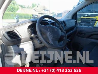 Peugeot Expert Expert (VA/VB/VE/VF/VY), Van, 2016 2.0 Blue HDi 120 16V picture 18