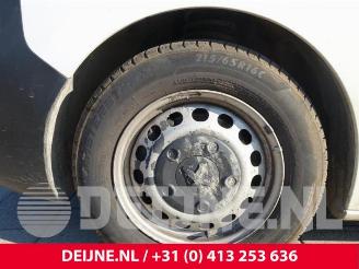 Peugeot Expert Expert (VA/VB/VE/VF/VY), Van, 2016 2.0 Blue HDi 120 16V picture 9