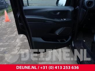 Mercedes Vito Vito Tourer (447.7), Bus, 2014 2.2 114 CDI 16V picture 16