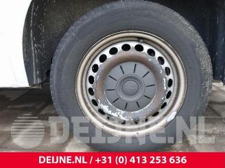 Volkswagen Transporter Transporter/Caravelle T6, Bus, 2015 / 2024 2.0 TSI picture 22