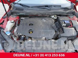 Volvo V-40 V40 (MV), Hatchback 5-drs, 2012 / 2019 1.6 D2 picture 35