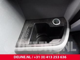 Volkswagen Transporter Transporter T6, Van, 2015 / 2024 2.0 TDI picture 32