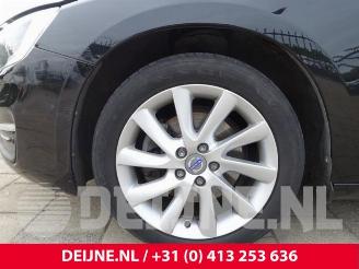 Volvo V-60 V60 I (FW/GW), Combi, 2010 / 2018 2.0 D3 16V picture 9