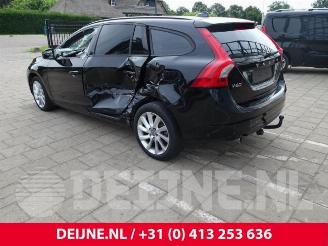 Volvo V-60 V60 I (FW/GW), Combi, 2010 / 2018 2.0 D3 16V picture 5