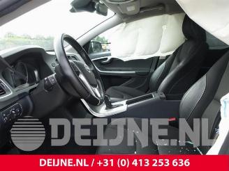 Volvo V-60 V60 I (FW/GW), Combi, 2010 / 2018 2.0 D3 16V picture 20
