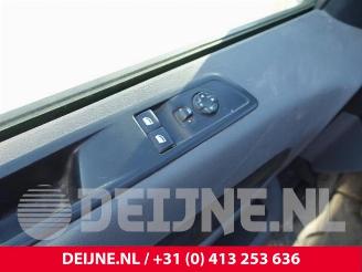 Peugeot Expert Expert (VA/VB/VE/VF/VY), Van, 2016 2.0 Blue HDi 120 16V picture 18
