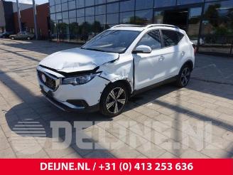 MG ZS ZS, SUV, 2019 EV picture 3