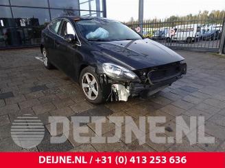 Uttjänta bilar auto Volvo V-40 V40 (MV), Hatchback 5-drs, 2012 / 2019 1.6 D2 2014/11