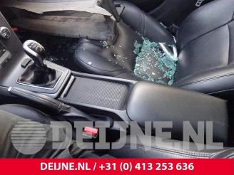 Volvo V-40 V40 (MV), Hatchback 5-drs, 2012 / 2019 1.6 D2 picture 30