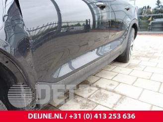 Volvo C-40 C40 Recharge (XK), SUV, 2021 / 2024 Recharge Twin 78 kWh picture 11