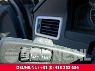 Volvo V-70 V70 (BW), Combi, 2007 / 2016 2.0 16V picture 22