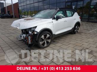 Volvo XC40 XC40 (XZ), SUV, 2017 1.5 T4 Plug-in Hybrid 12V picture 3