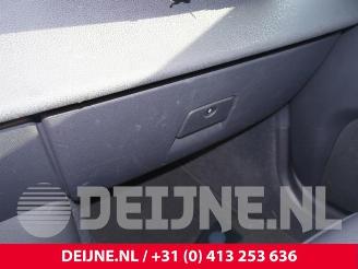 Volvo V-50 V50 (MW), Combi, 2003 / 2012 2.0 16V picture 27