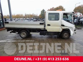 Toyota Dyna Dyna 100/150, Chassis-Cabine, 2001 2.5D4-D 90 16V picture 8