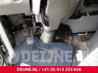 Toyota Dyna Dyna 100/150, Chassis-Cabine, 2001 2.5D4-D 90 16V picture 15