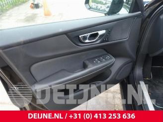 Volvo V-60 V60 II (ZW), Combi, 2018 2.0 T5 16V picture 16