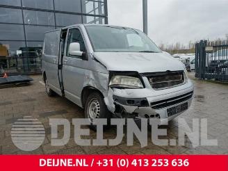 Coche siniestrado Volkswagen Transporter Transporter T5, Van, 2003 / 2015 1.9 TDi 2009/1