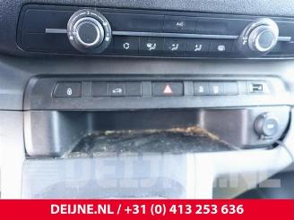 Peugeot Expert Expert (V1/VA/VB/VE/VF/VT/VY), Van, 2016 1.6 Blue HDi 95 16V picture 32