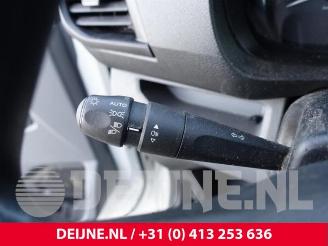 Peugeot Expert Expert (V1/VA/VB/VE/VF/VT/VY), Van, 2016 1.6 Blue HDi 95 16V picture 24