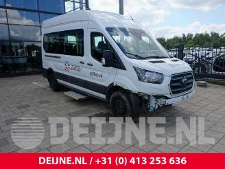 Salvage car Ford Transit Transit, Bus, 2013 E-Transit 68 kWh 2023/7