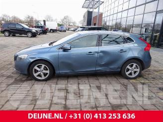 Volvo V-40 V40 (MV), Hatchback 5-drs, 2012 / 2019 1.6 D2 picture 4