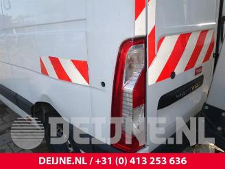 Renault Master Master III (FV), Van, 2010 2.3 dCi 125 16V FWD picture 34