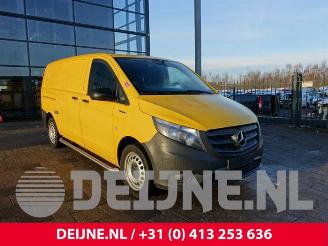 uszkodzony samochody osobowe Mercedes Vito eVito (447.6), Van, 2019 41/60/66 kWh 2020/10