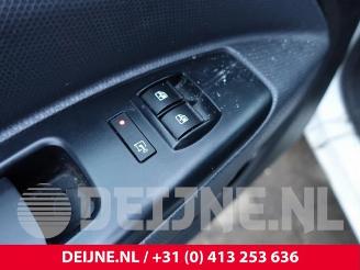 Fiat Doblo Doblo Cargo (263), Van, 2010 1.3 MJ 16V Euro 4 picture 17