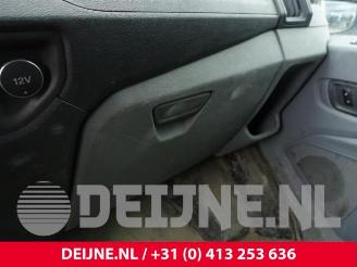 Ford Transit Transit, Van, 2013 2.0 TDCi 16V Eco Blue 130 RWD picture 32