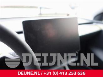 Tesla Model Y Model Y (5YJY), SUV, 2019 RWD picture 15