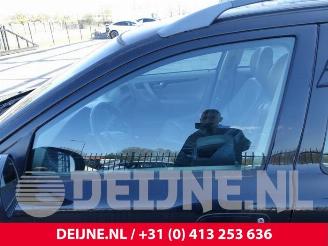 Volvo V-70 V70 (SW), Combi, 1999 / 2008 2.4 T 20V picture 13