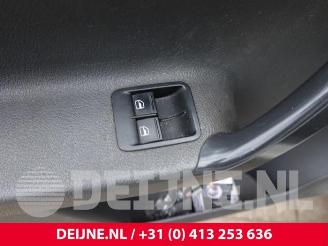 Volkswagen Caddy Caddy III (2KA,2KH,2CA,2CH), Van, 2004 / 2015 1.6 TDI 16V picture 18
