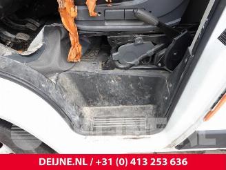 Peugeot Boxer Boxer (U9), Van, 2006 2.0 BlueHDi 130 picture 23