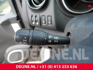 Opel Vivaro Vivaro, Van, 2014 / 2019 1.6 CDTI BiTurbo 140 picture 27