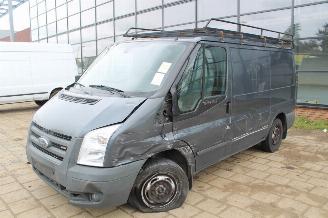 Ford Transit  picture 3