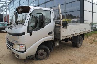Toyota Dyna  picture 1
