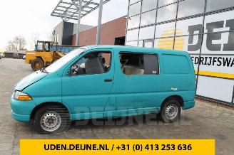 Toyota Hi-ace  picture 2