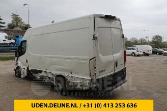 Iveco New daily  picture 3